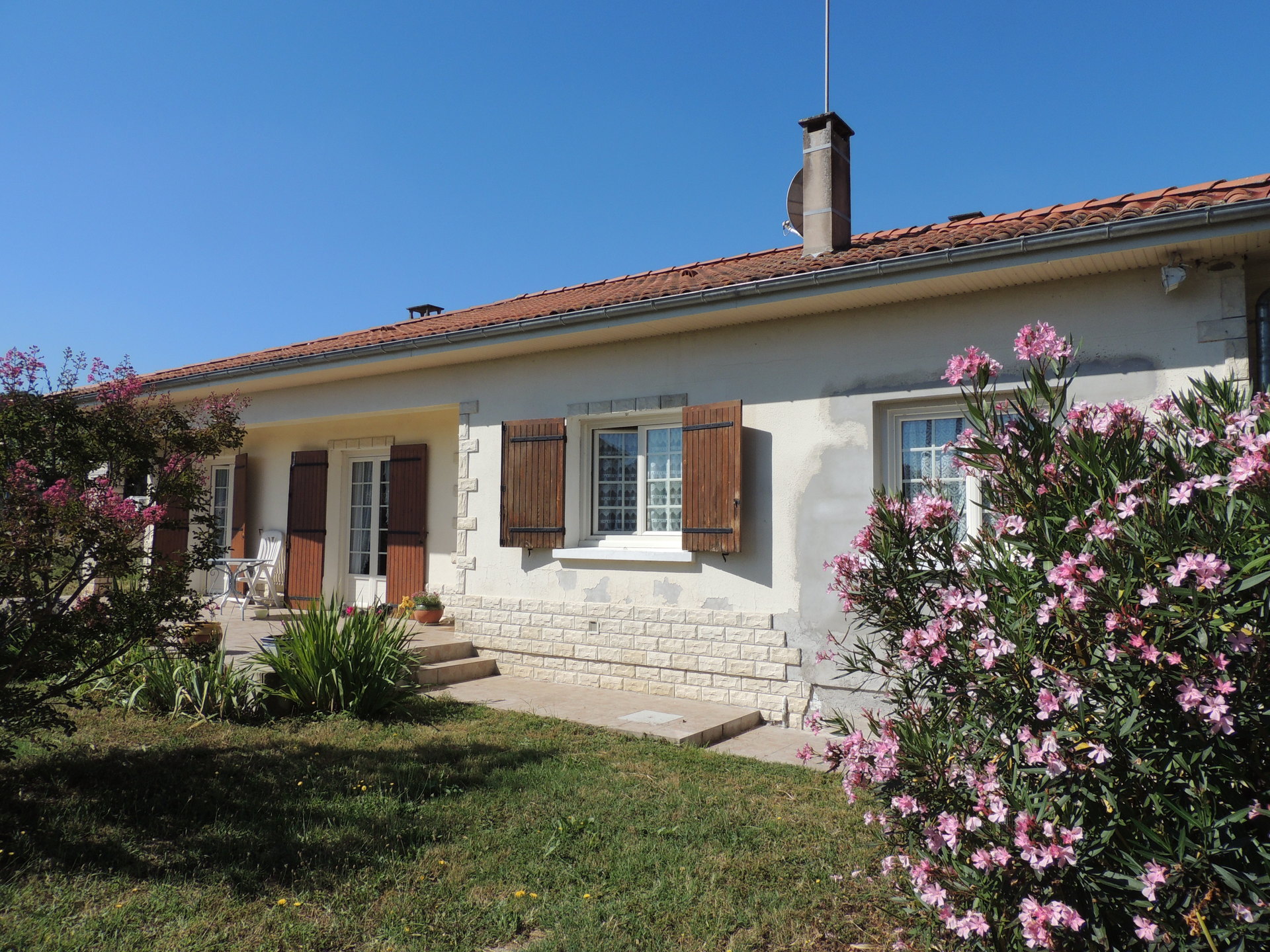Univers Viager | Annonce Maison Viager libre à Varès