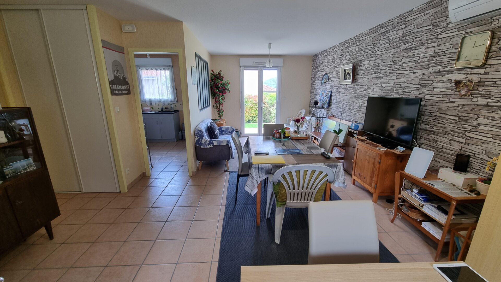maison viager occupé cournon séjour