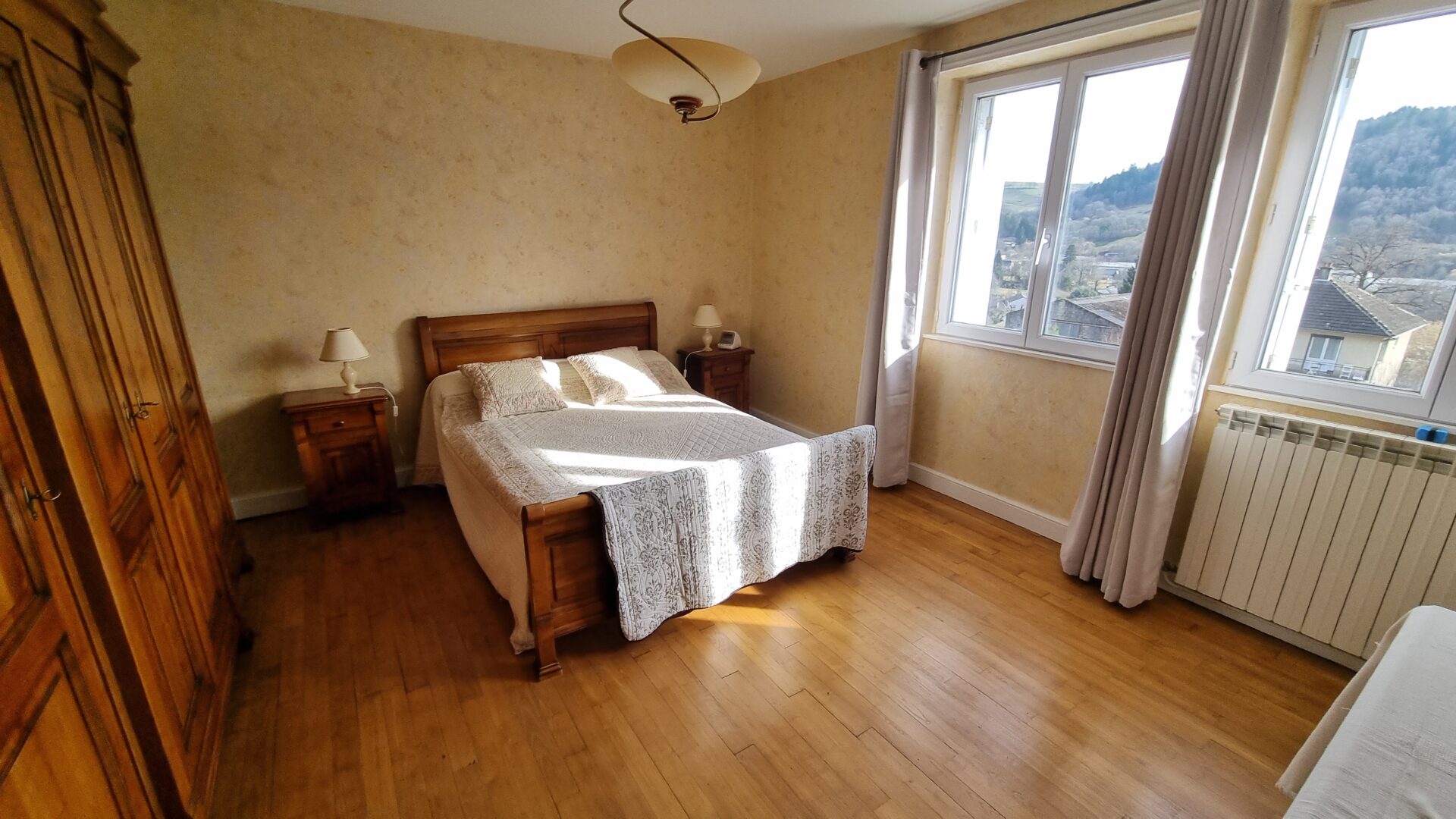 Grande Chambre Saint Martin Valmeroux Maison Viager occupé