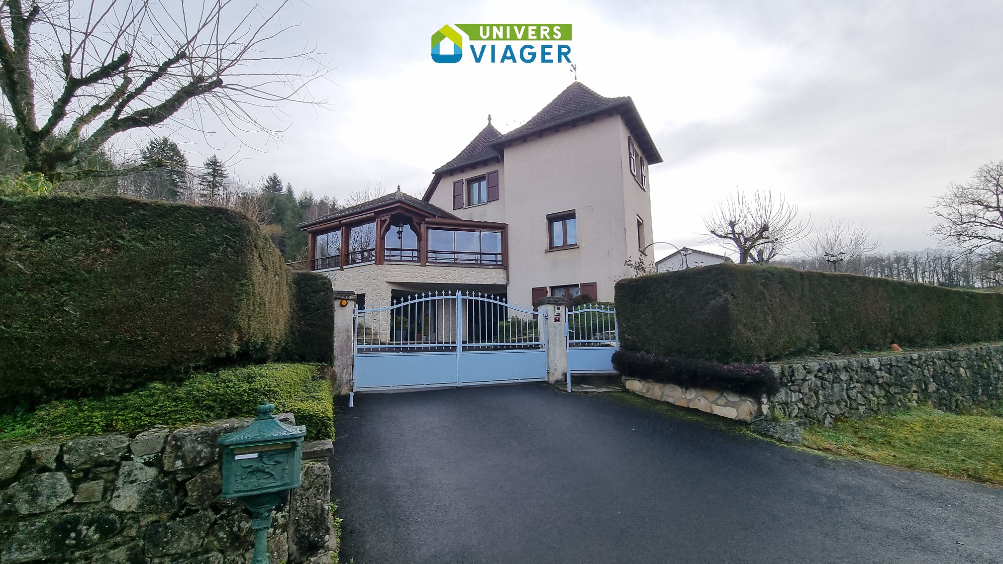 Devanture Maison viager occupé Cayrols 15290 Canta