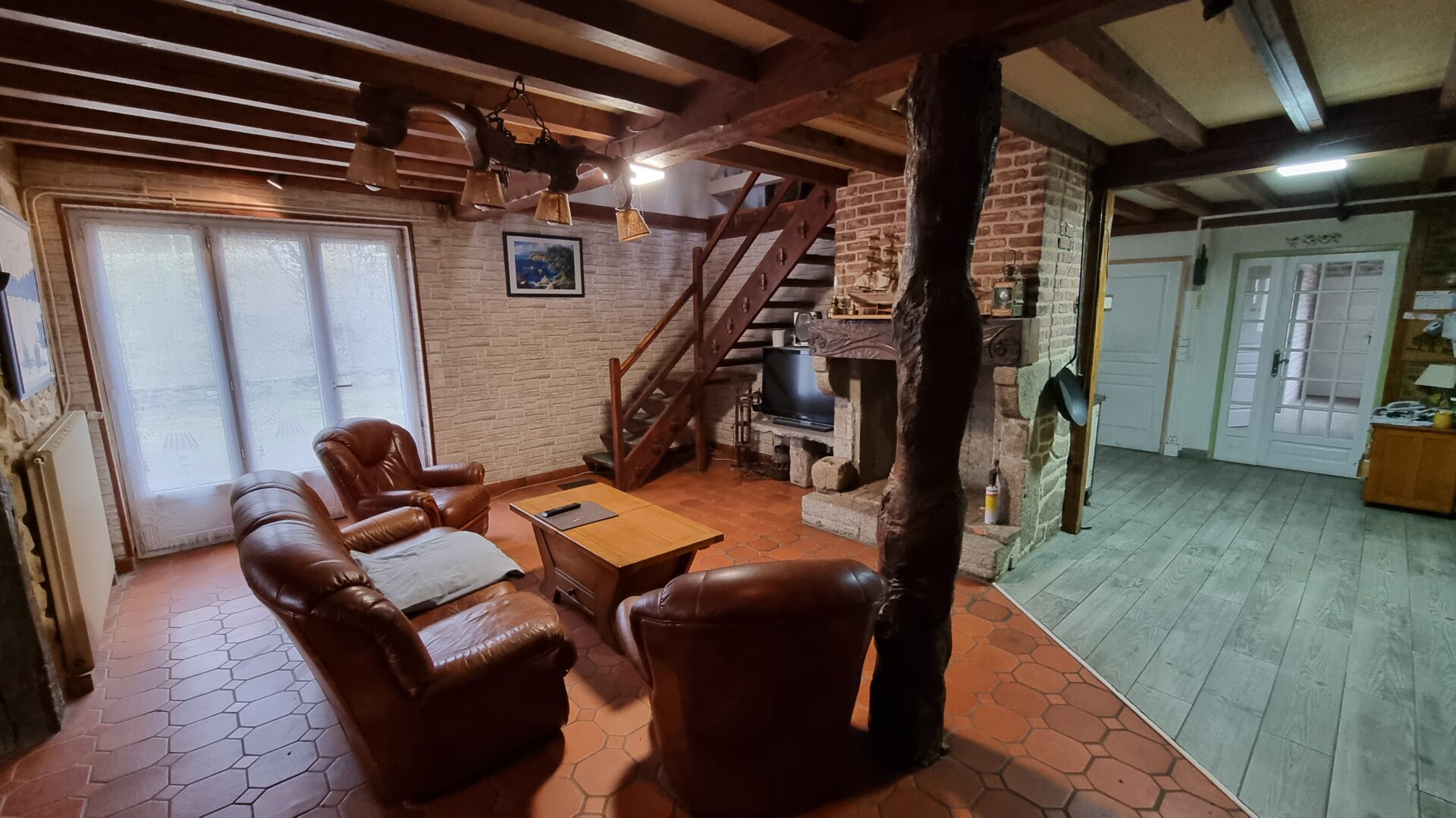 Salon cuisine Maison viager occupé Saint Agathe
