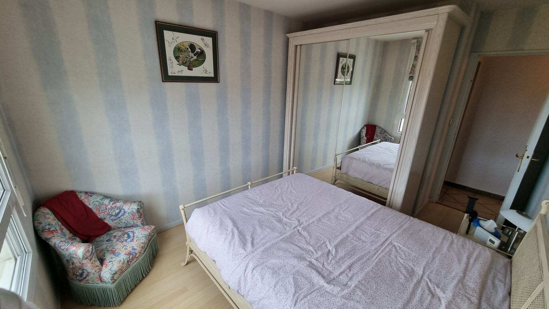 chambre 3 appartement viager occupé Roanne La Chapelle