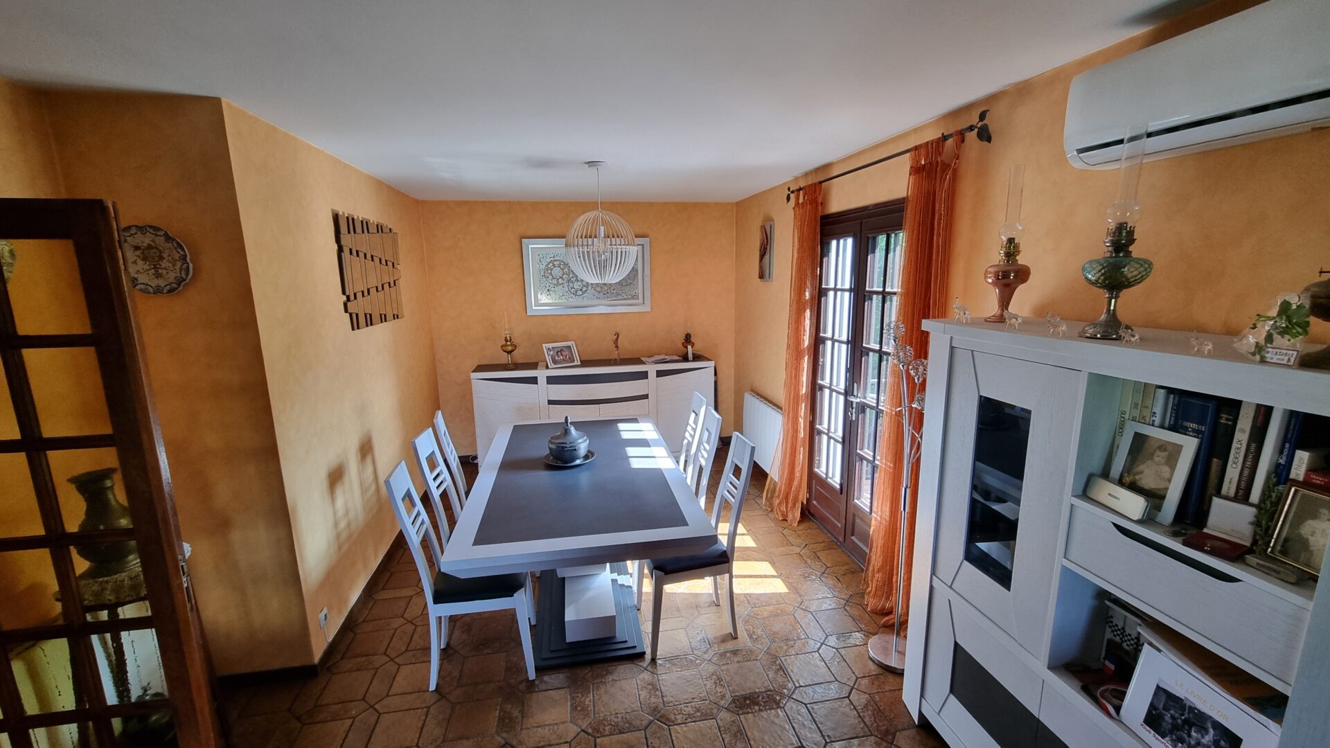 salle à manger maison viager occupé cebazat