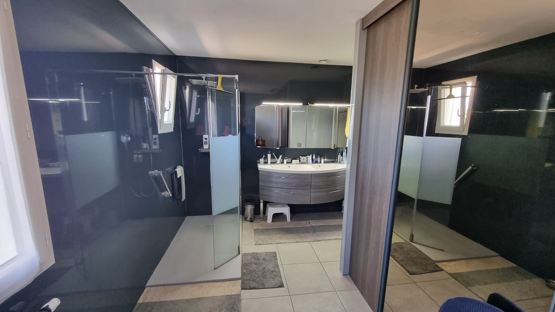 salle de bains dressing cournon bleuet maison viager occupé