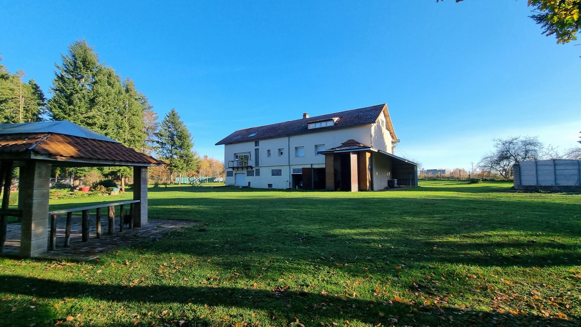 exterieur foret viager occupé blot l eglise 63440