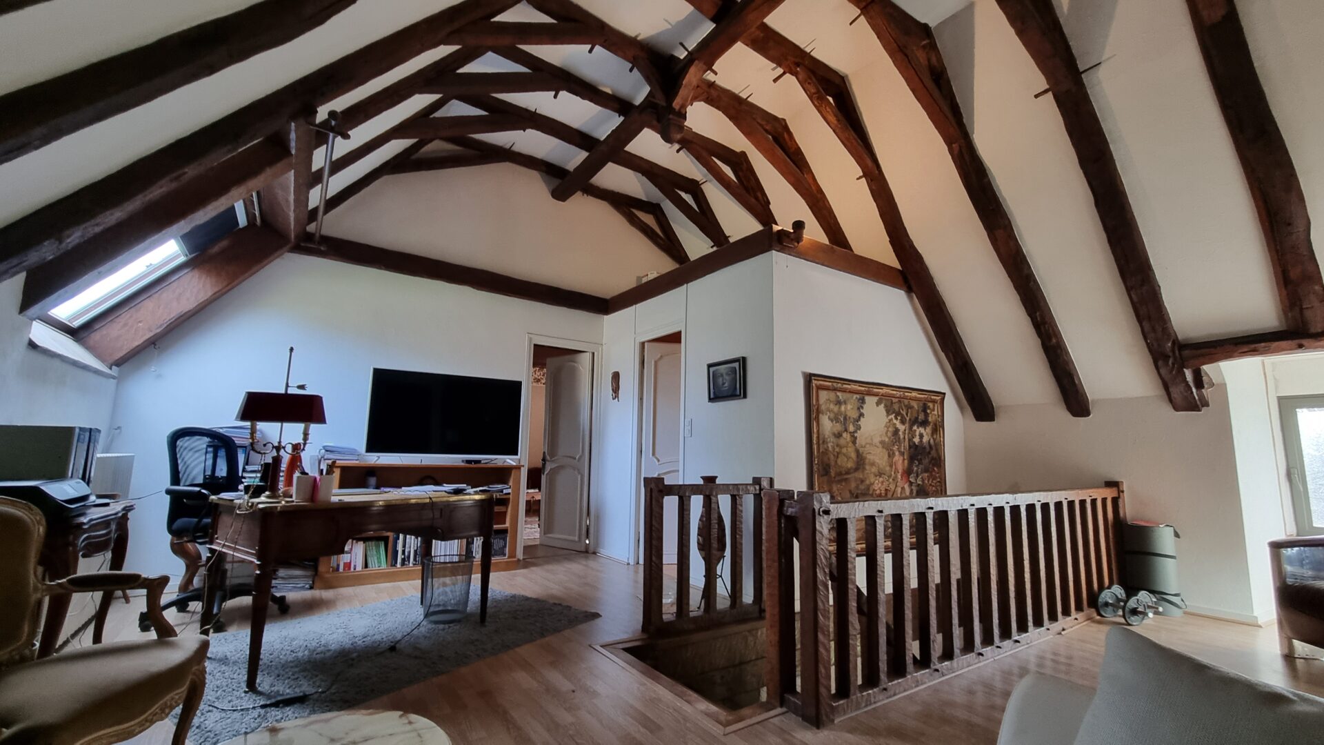 Mezzanine Maison viager occupé Salins 15200