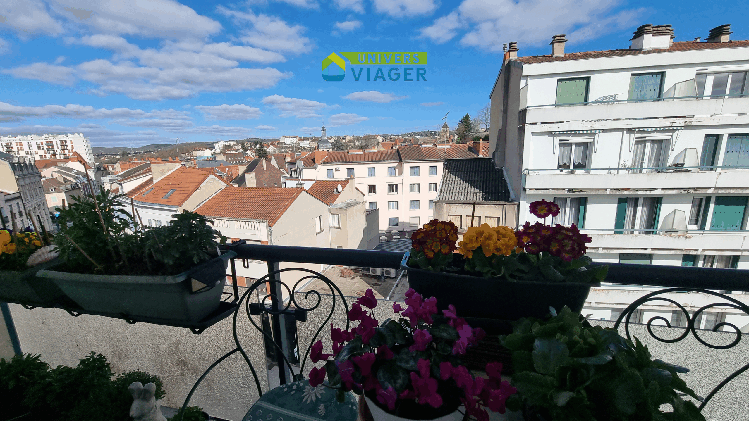 Balcon Couverture Appartement viager occupé Montlucon 03100