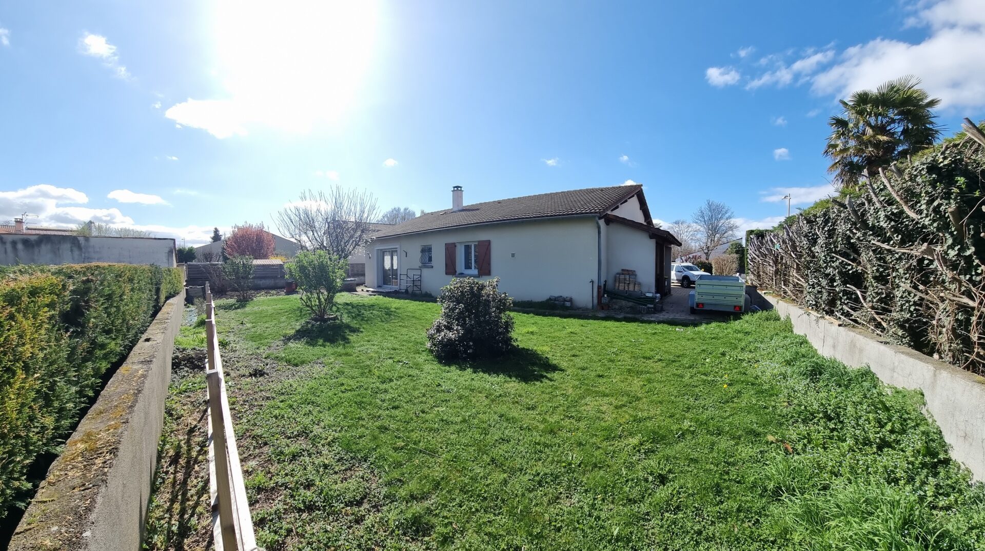 exterieur arriere Maison viager occupé Malintrat 63510