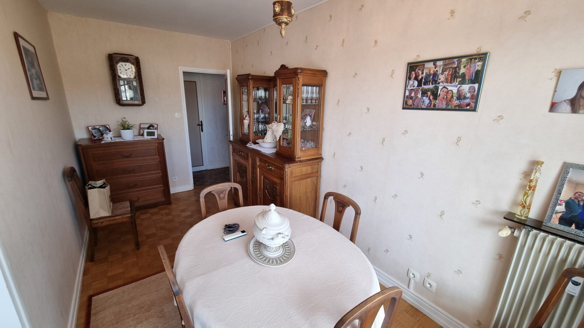 salle à manger chambre 2 appartement viager libre Montlucon 03100.