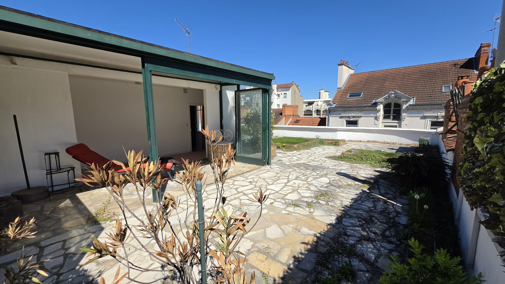 veranda et roof top Maison viager libre Vichy 03200