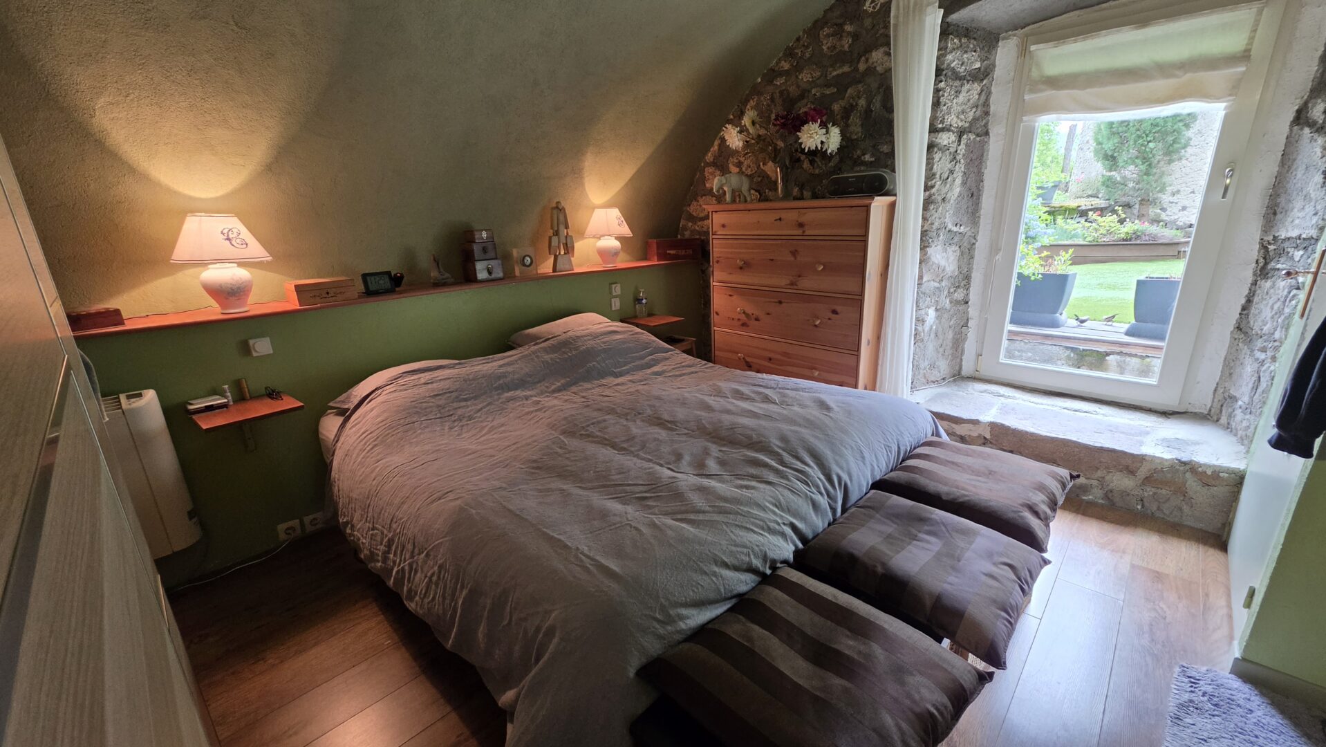 Chambre rdc Maison viager occupé Saint Diery 63320