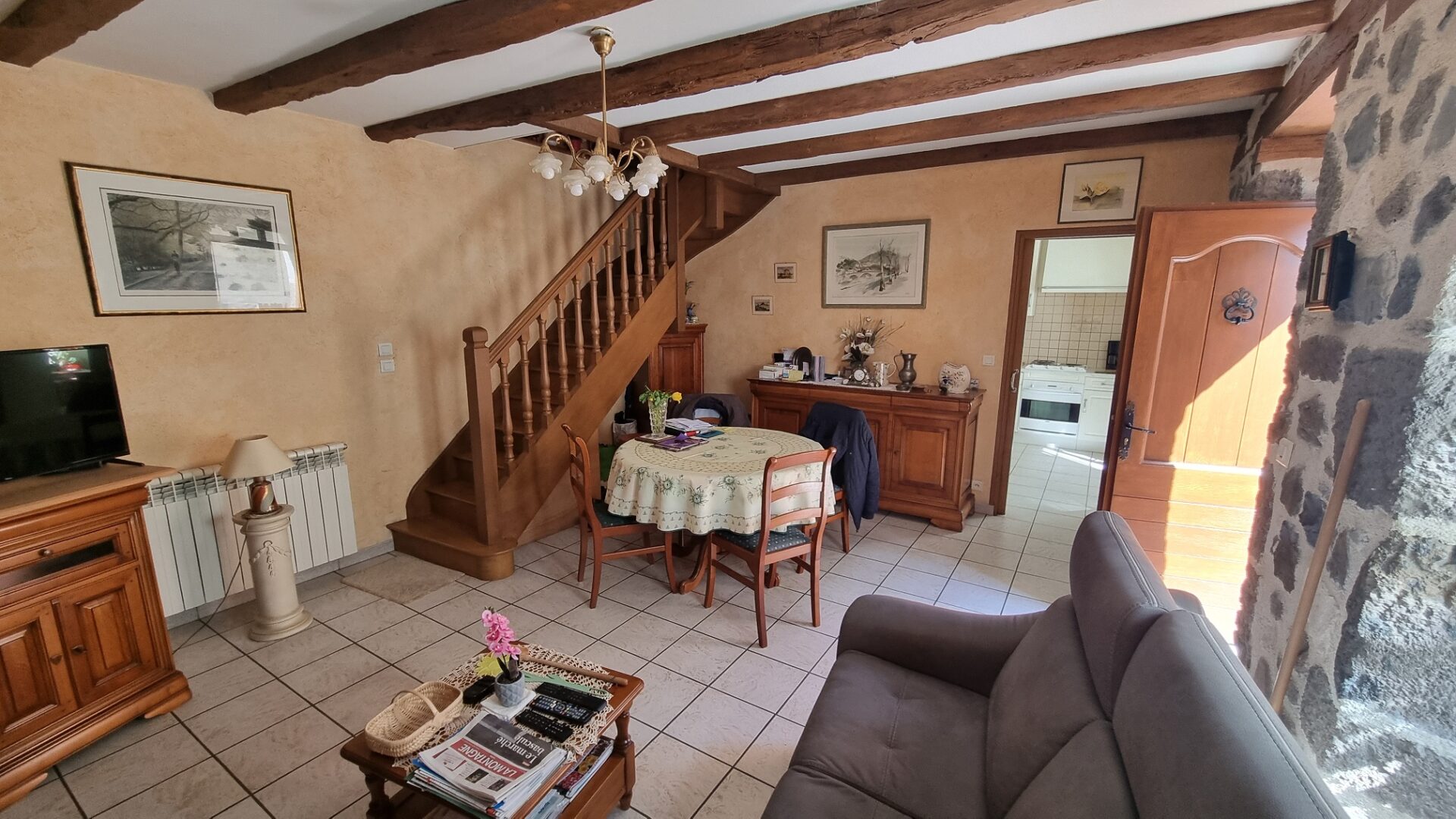 salon Maison Viager occupé Raulhac 15800