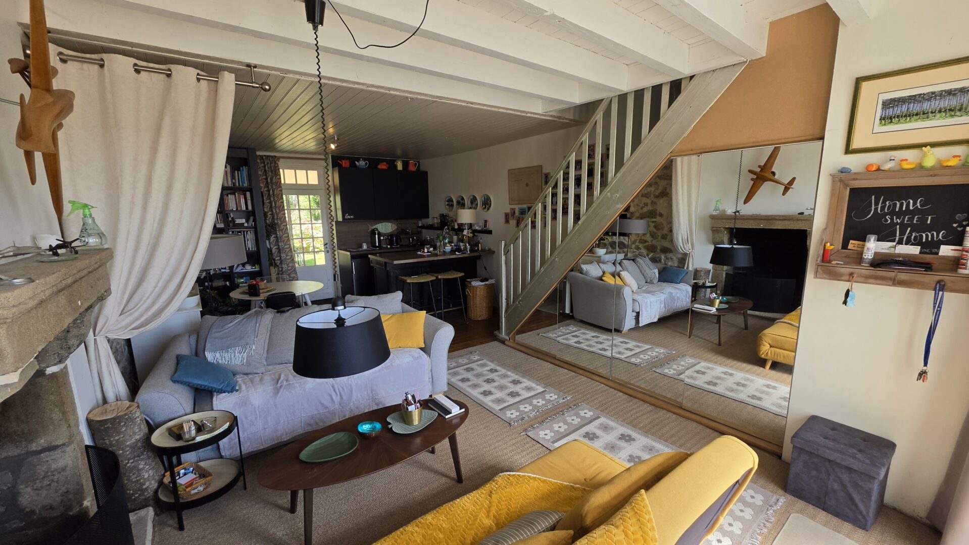 sejour et cuisine Maison viager occupé Murat 03390