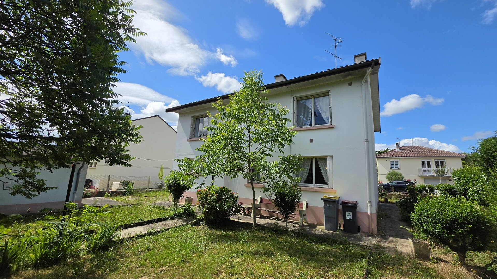 arriere maison Viager occupé Lavault Saint Anne 03100