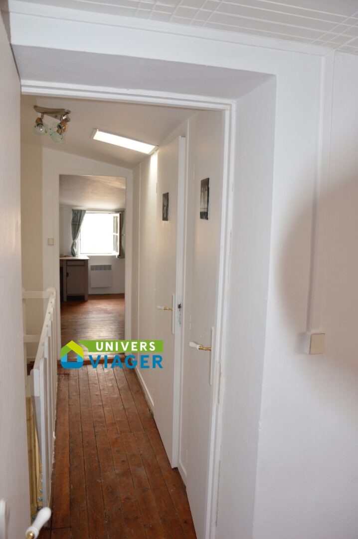 Immeuble en vente à terme libre à La Rochelle, rue des merciers Charente-Maritime