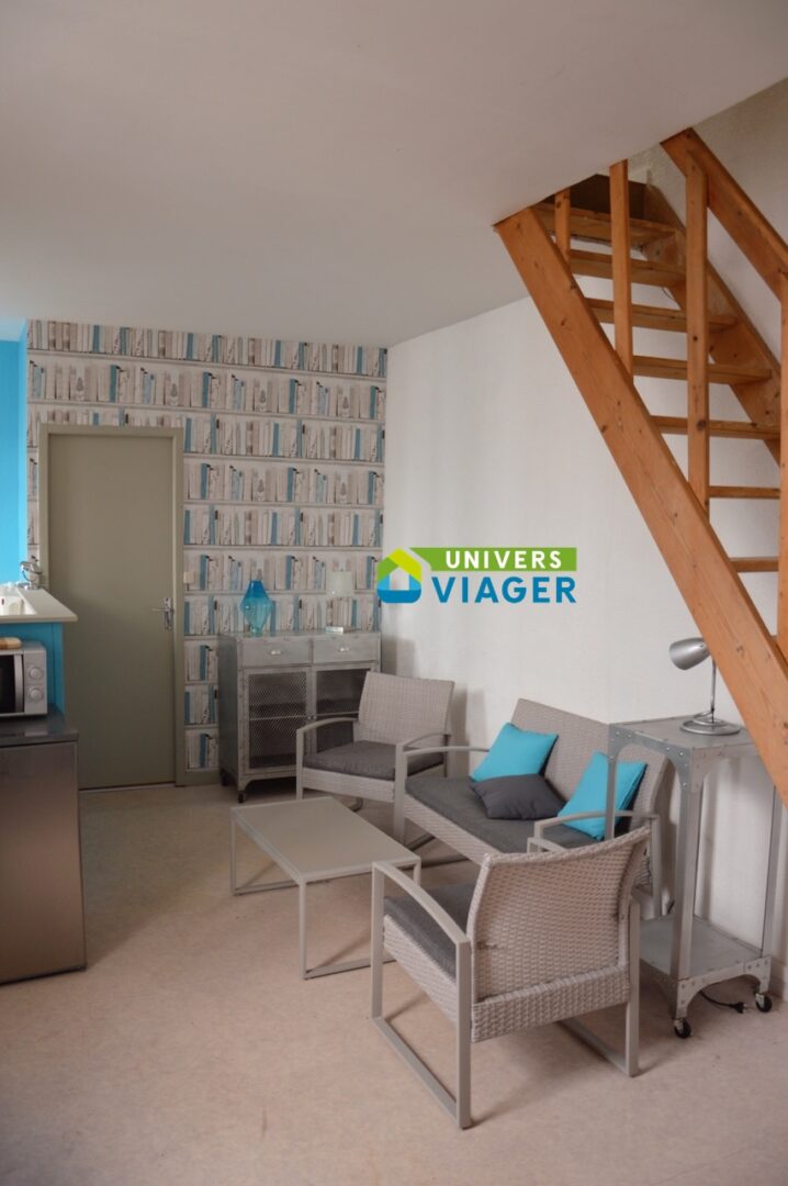 Immeuble en vente à terme libre à La Rochelle, rue des merciers Charente-Maritime
