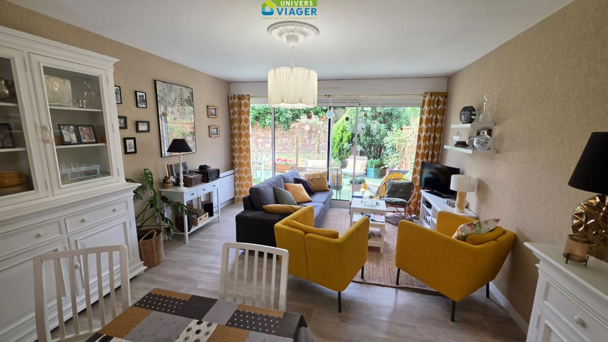 salon Appartement viager occupé Moulins 03000