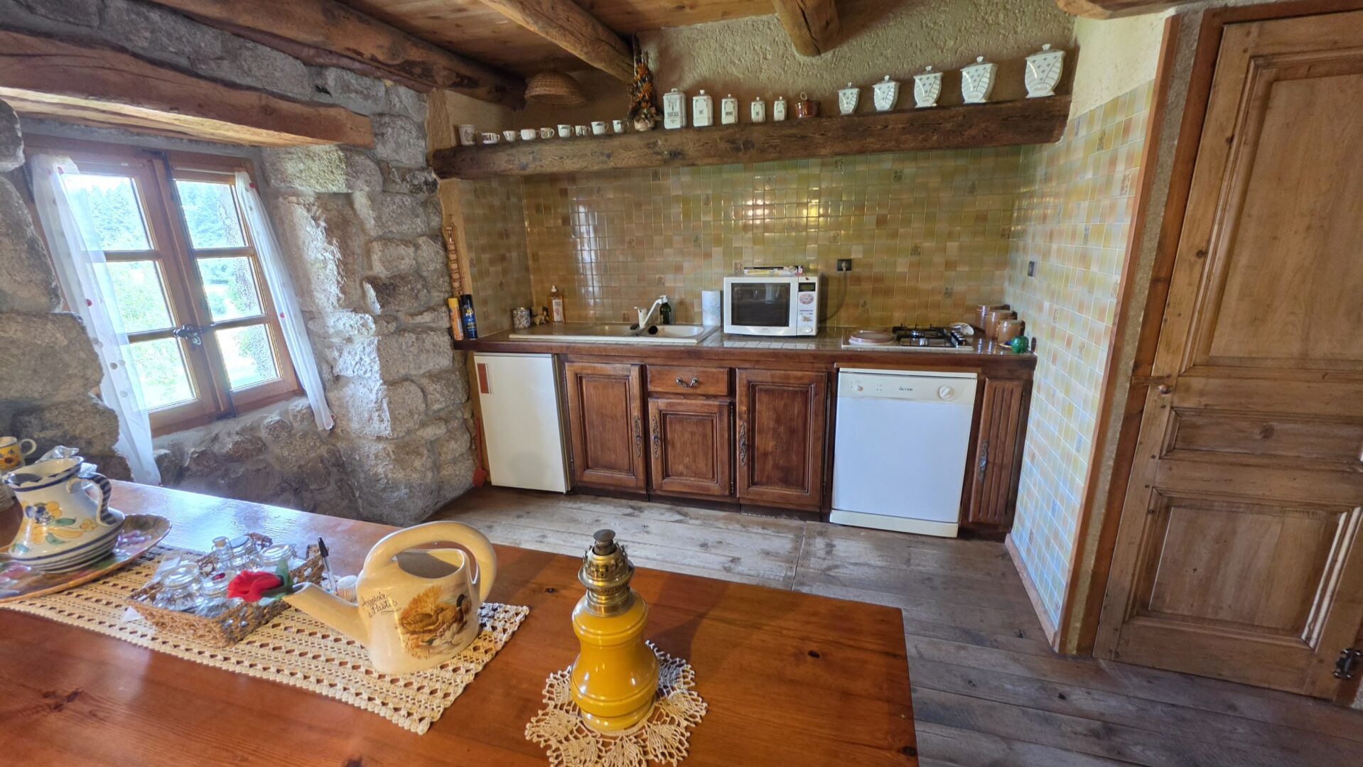 cuisine Maison Viager occupé CHAUDEYRAC 48170