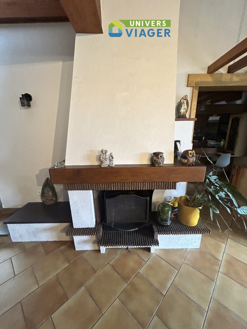 vente à terme libre-charpente-maritime-bordeaux-propriété-grande maison-4 chambres- grand garage- st martin de Coux