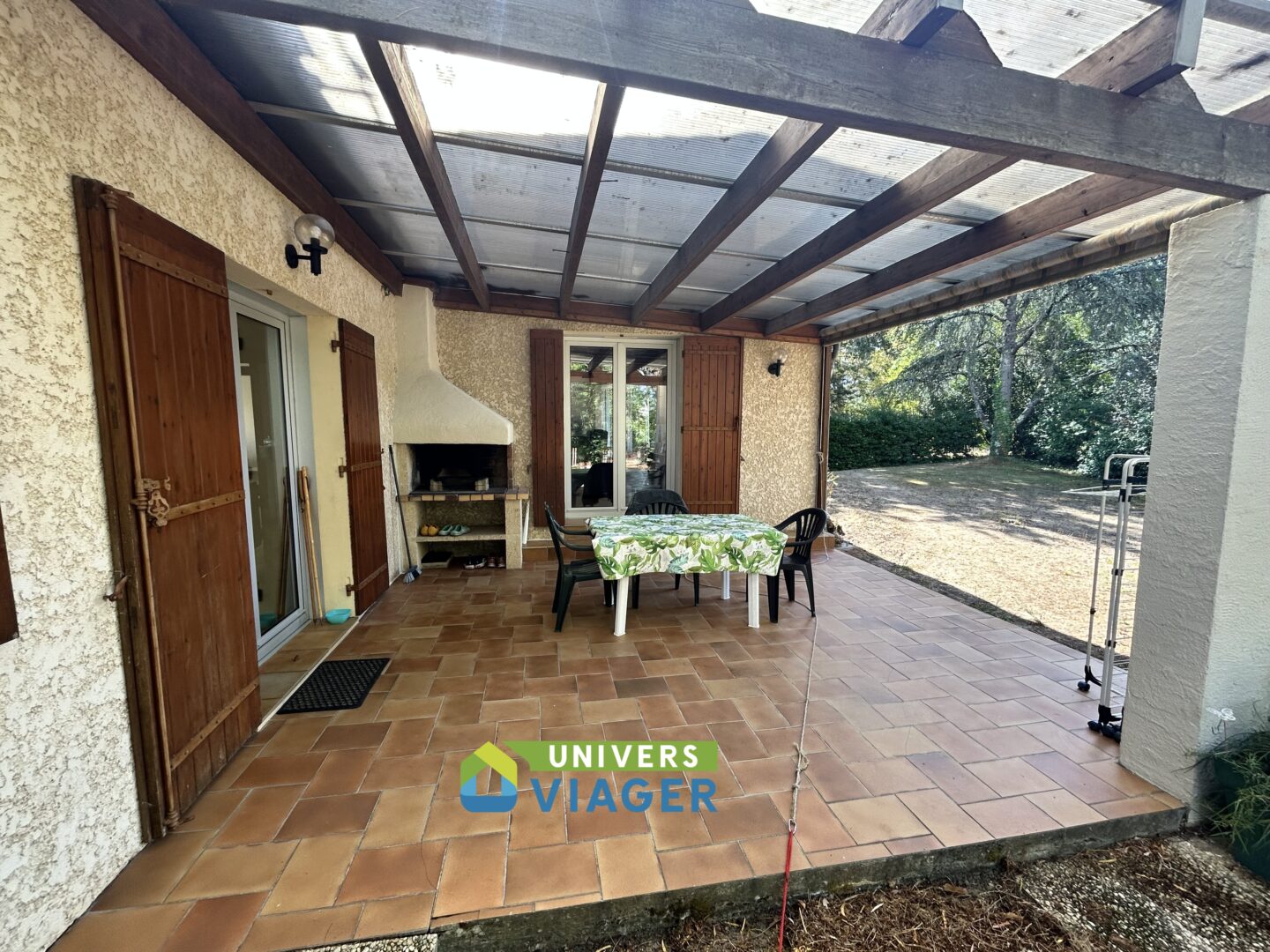 vente à terme libre-charpente-maritime-bordeaux-propriété-grande maison-4 chambres- grand garage- st martin de Coux