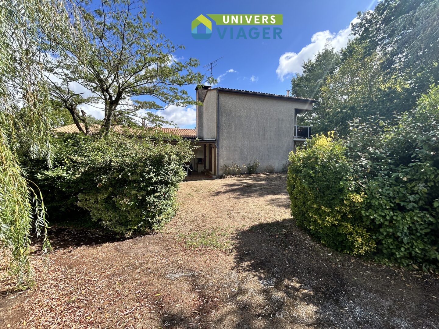 vente à terme libre-charpente-maritime-bordeaux-propriété-grande maison-4 chambres- grand garage- st martin de Coux