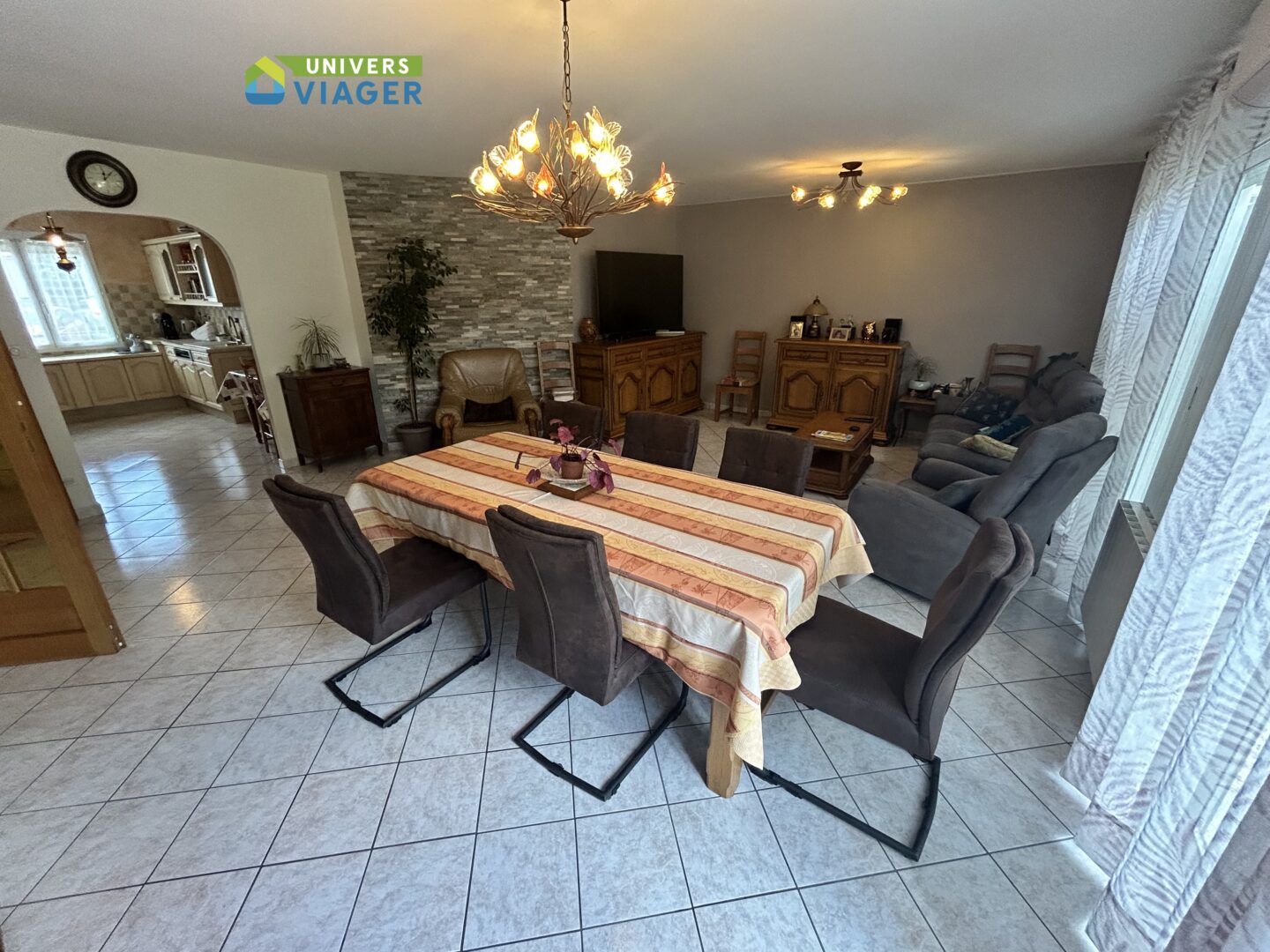 maison, gite, 4 chambres, garage, atelier, La Rochelle, Surgères