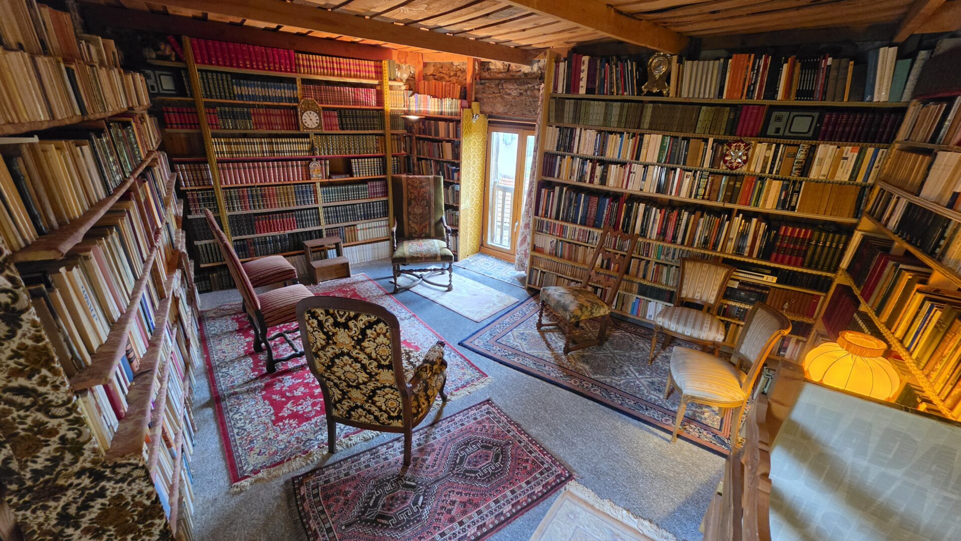 bibliotheque Maison viager occupé Saint haon le chatel 42370